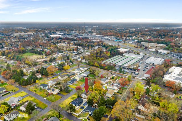 543 Hollywood Avenue, Toms River, NJ 08753