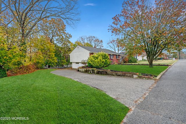 543 Hollywood Avenue, Toms River, NJ 08753