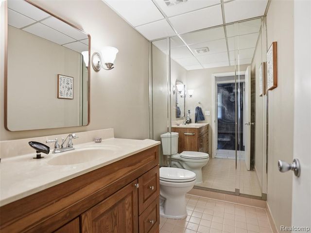 37296 Maple Leaf Court, Clinton Township, MI 48036