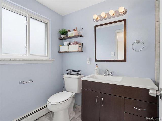 37296 Maple Leaf Court, Clinton Township, MI 48036