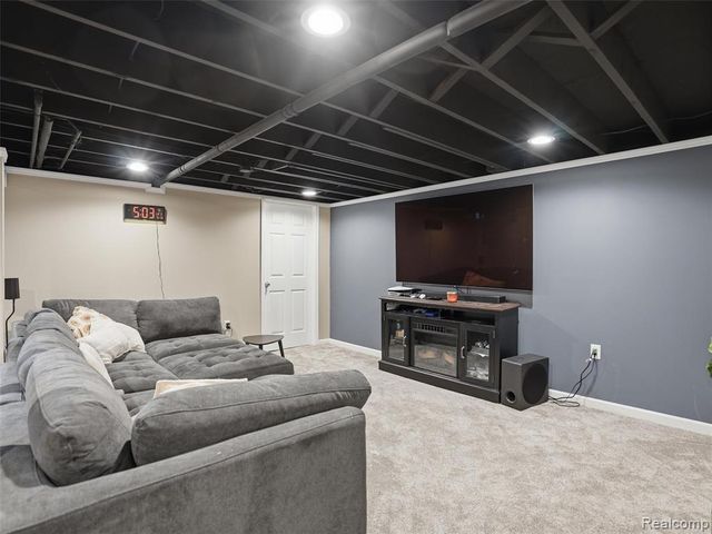 37296 Maple Leaf Court, Clinton Township, MI 48036