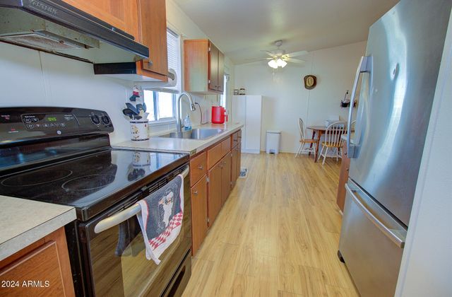 16340 S LUNAR Road, Arizona City, AZ 85123