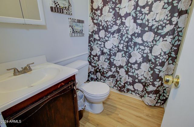 16340 S LUNAR Road, Arizona City, AZ 85123