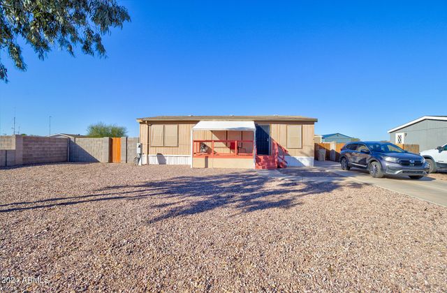 16340 S LUNAR Road, Arizona City, AZ 85123