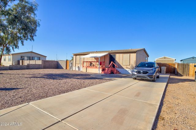16340 S LUNAR Road, Arizona City, AZ 85123