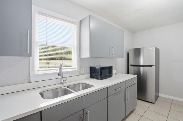 3003 N ADAMS STREET, Tampa, FL 33611