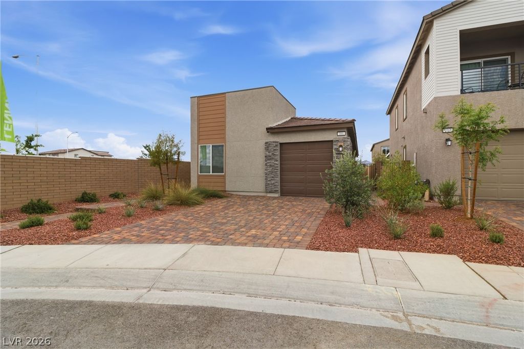 101 Cameron Chase Avenue, Henderson, NV 89011 — photo 2