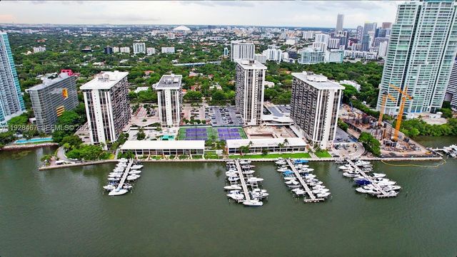 1901 Brickell Ave B905, Miami, FL 33129