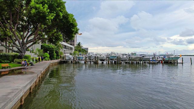 1901 Brickell Ave B905, Miami, FL 33129