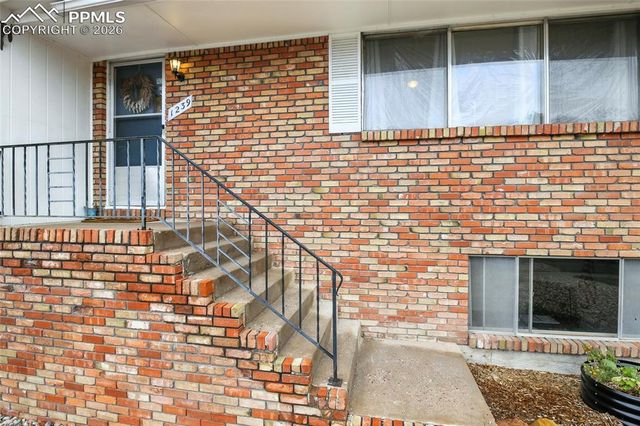 1239 Martin Drive, Colorado Springs, CO 80915