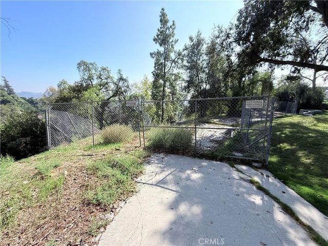 2417 Ardsheal Dr, La Habra Heights, CA 90631