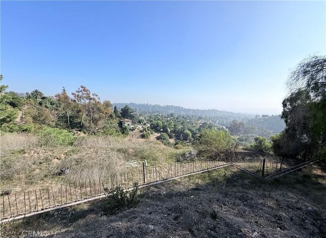 2417 Ardsheal Dr, La Habra Heights, CA 90631