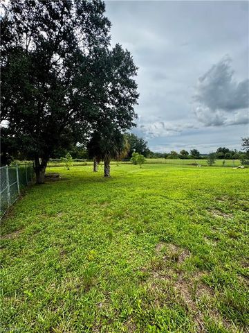 1709 Moore AVE, Lehigh Acres, FL 33972