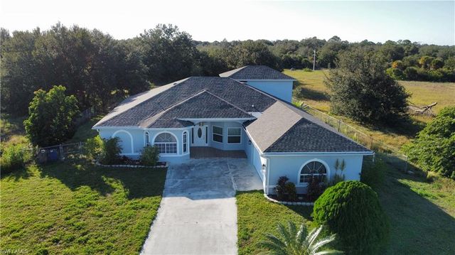 1709 Moore AVE, Lehigh Acres, FL 33972