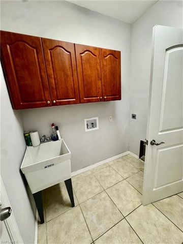1709 Moore AVE, Lehigh Acres, FL 33972