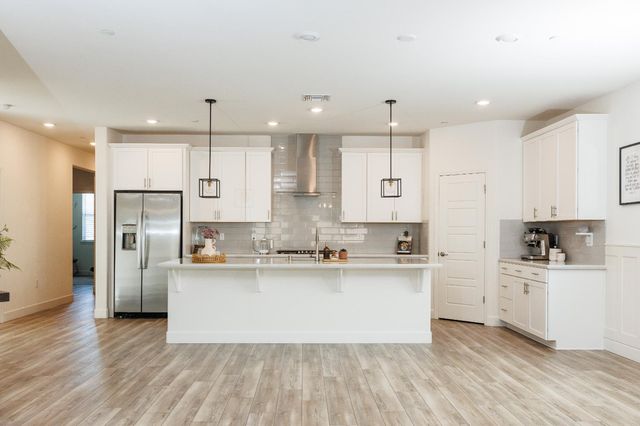 3837 Stanwick Ave, Sacramento, CA 95835