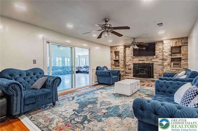3609 Windy Road, Lowhill Twp, PA 18069