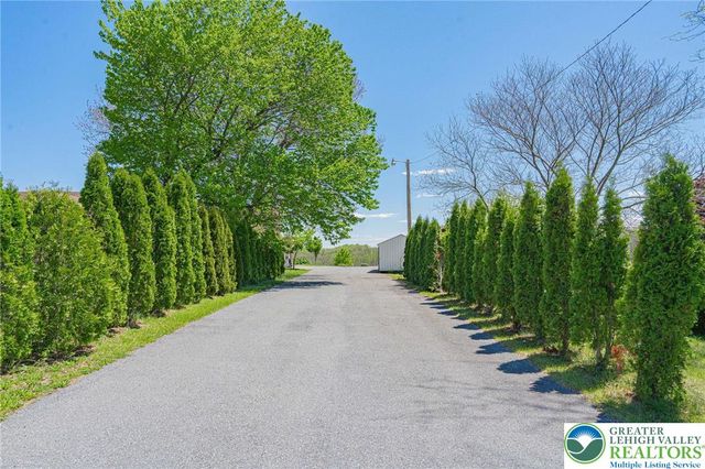 3609 Windy Road, Lowhill Twp, PA 18069