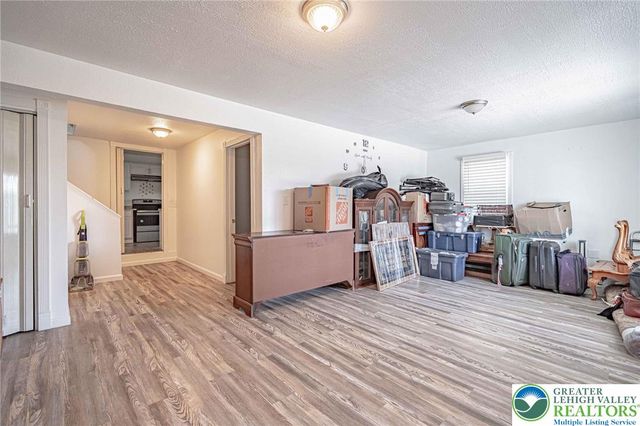 3609 Windy Road, Lowhill Twp, PA 18069