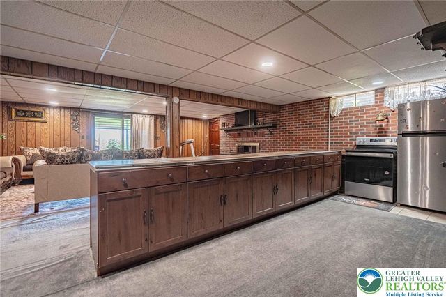 3609 Windy Road, Lowhill Twp, PA 18069