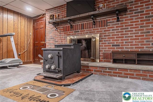 3609 Windy Road, Lowhill Twp, PA 18069