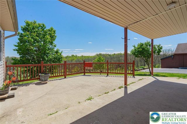 3609 Windy Road, Lowhill Twp, PA 18069