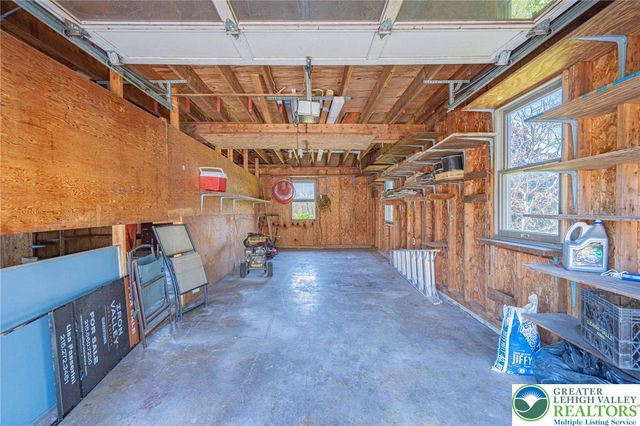 3609 Windy Road, Lowhill Twp, PA 18069