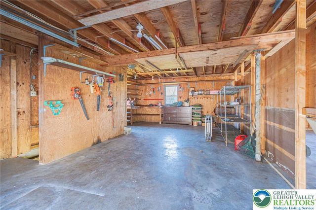 3609 Windy Road, Lowhill Twp, PA 18069