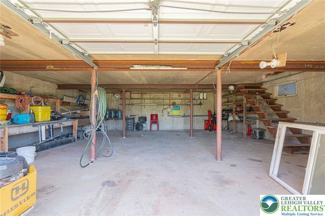3609 Windy Road, Lowhill Twp, PA 18069