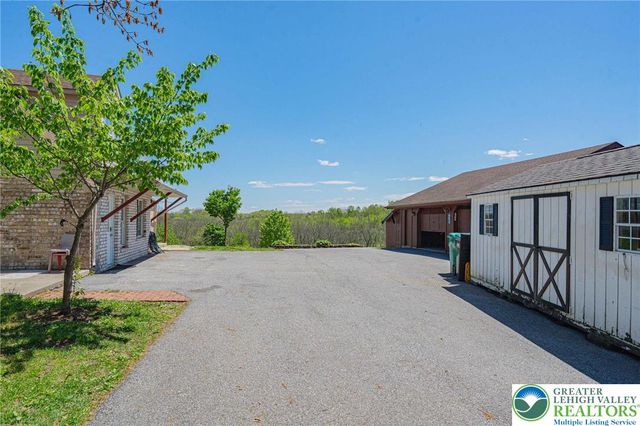 3609 Windy Road, Lowhill Twp, PA 18069