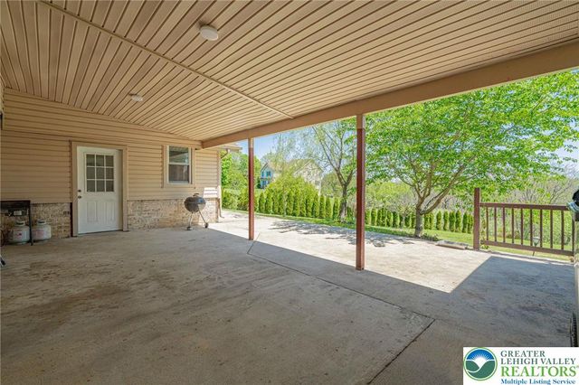 3609 Windy Road, Lowhill Twp, PA 18069