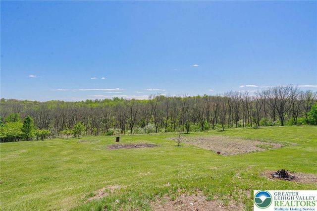 3609 Windy Road, Lowhill Twp, PA 18069