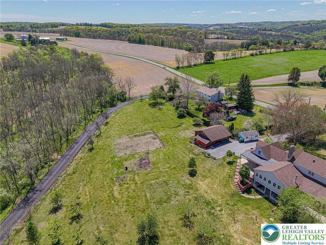 3609 Windy Road, Lowhill Twp, PA 18069
