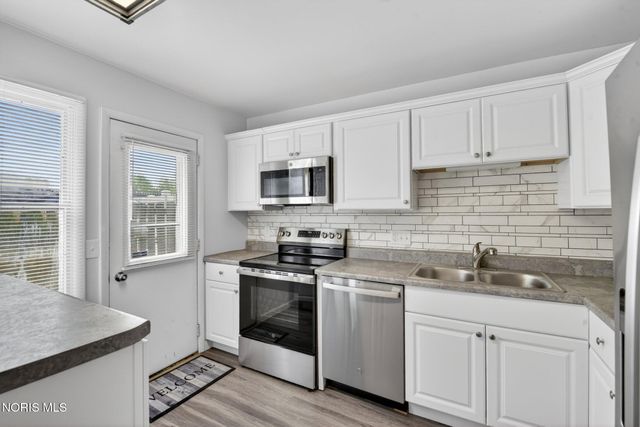 6715 Garden Road, Maumee, OH 43537