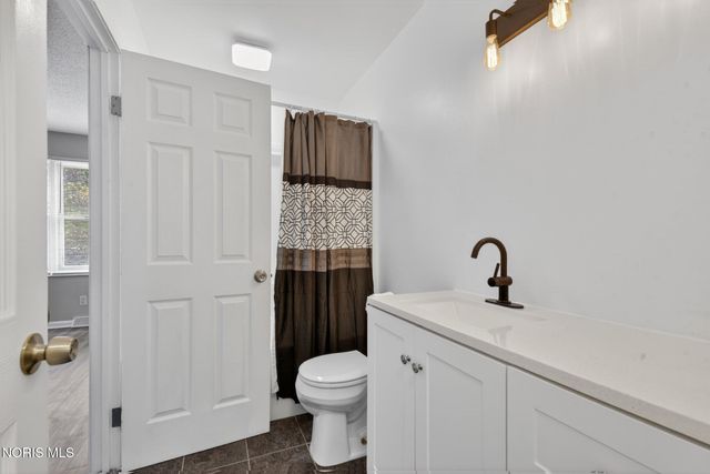 6715 Garden Road, Maumee, OH 43537