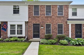 6715 Garden Road, Maumee, OH 43537