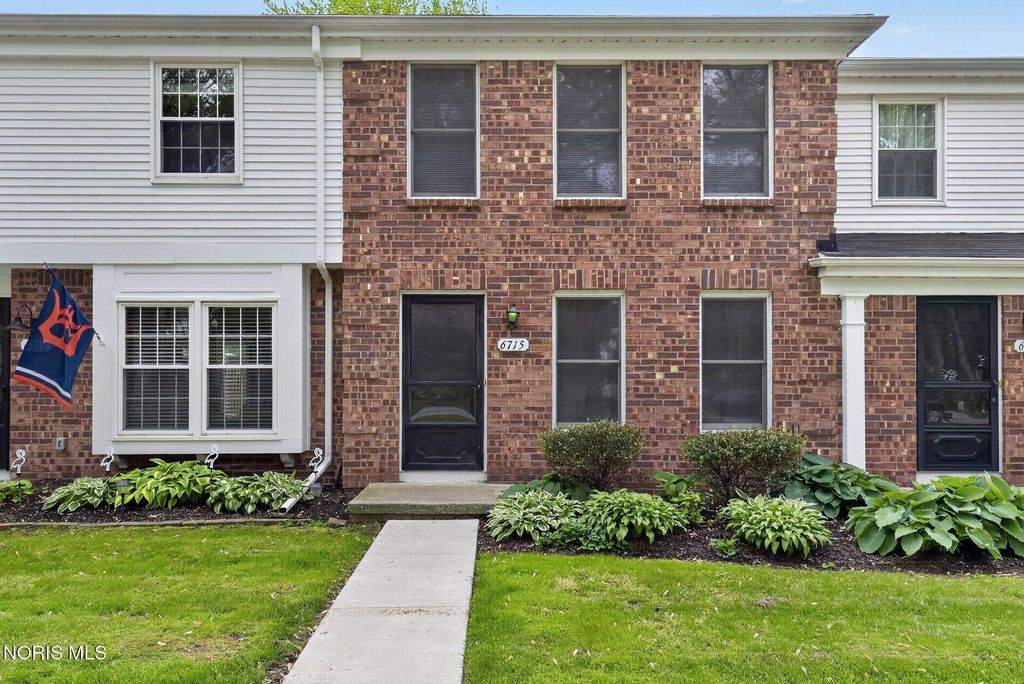 6715 Garden Road, Maumee, OH 43537
