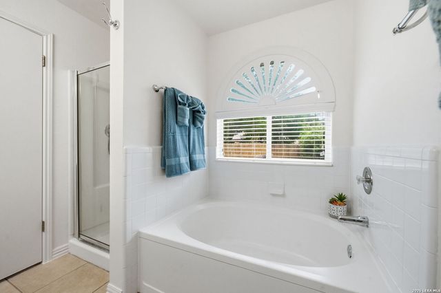 3540 PEACHTREE LN, Schertz, TX 78154