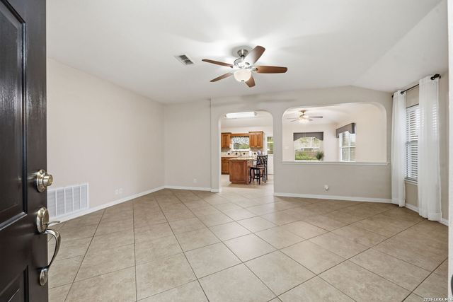 3540 PEACHTREE LN, Schertz, TX 78154
