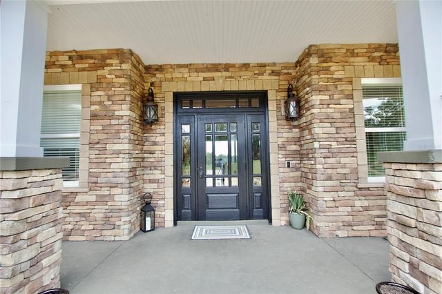 32112 JACK RUSSELL COURT, Dade City, FL 33525