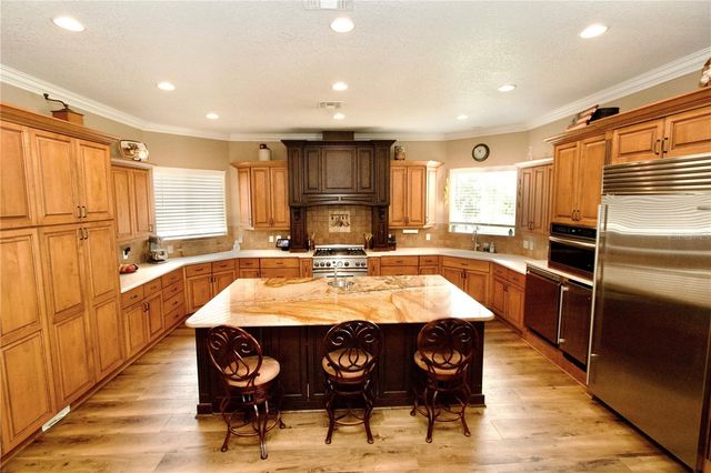 32112 JACK RUSSELL COURT, Dade City, FL 33525