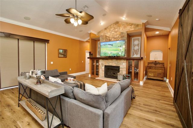 32112 JACK RUSSELL COURT, Dade City, FL 33525