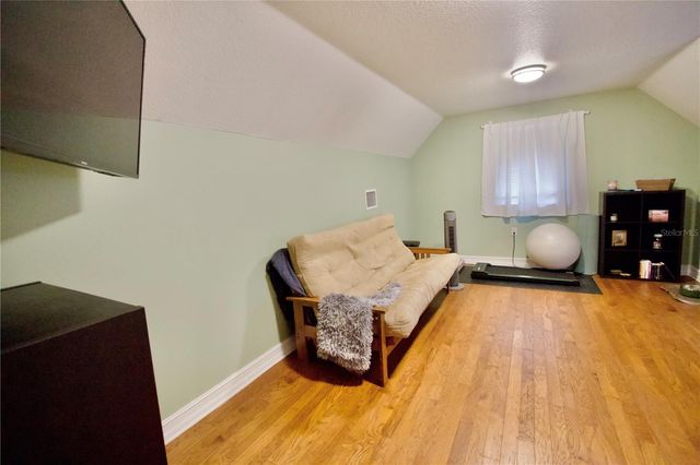 32112 JACK RUSSELL COURT, Dade City, FL 33525