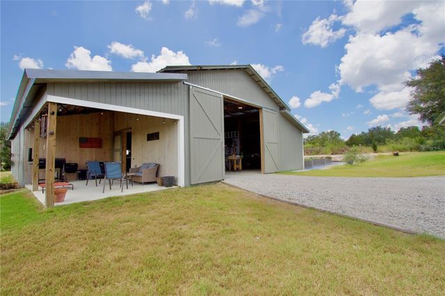 32112 JACK RUSSELL COURT, Dade City, FL 33525