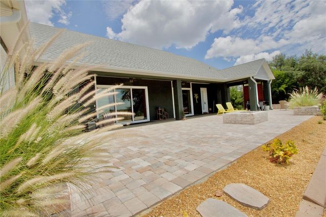32112 JACK RUSSELL COURT, Dade City, FL 33525