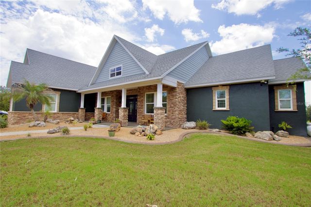 32112 JACK RUSSELL COURT, Dade City, FL 33525