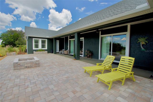 32112 JACK RUSSELL COURT, Dade City, FL 33525