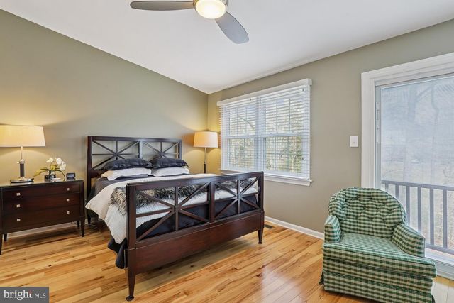 8019 GALLA KNOLL CIR, Springfield, VA 22153