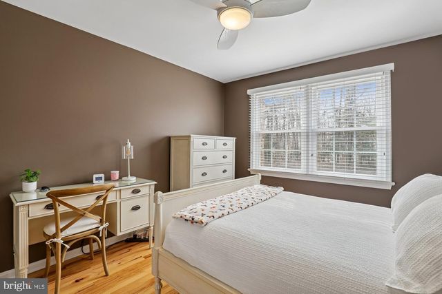 8019 GALLA KNOLL CIR, Springfield, VA 22153