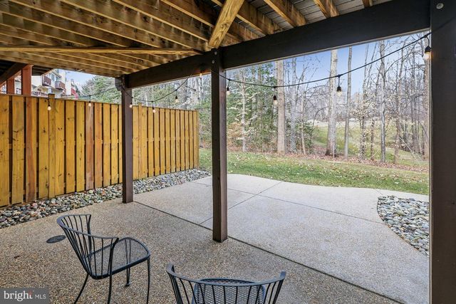 8019 GALLA KNOLL CIR, Springfield, VA 22153